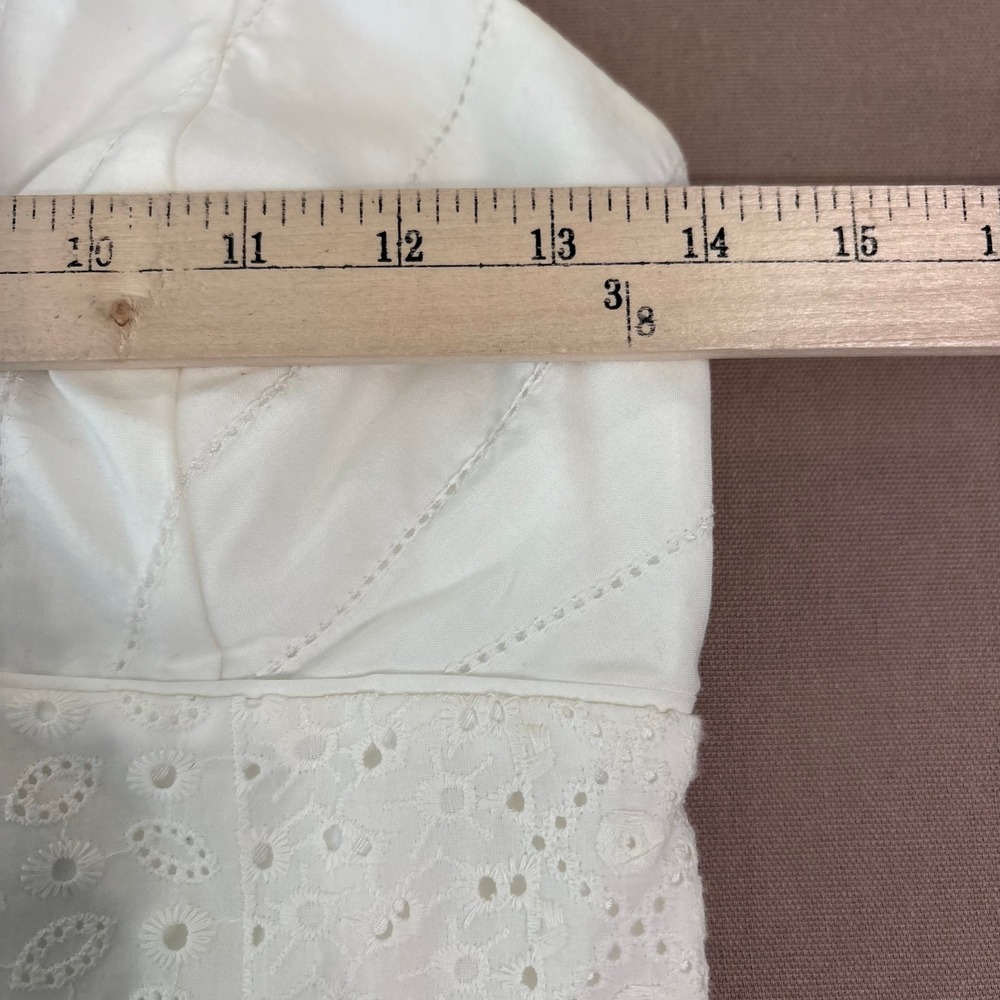 White House Black Market Dress Womens 4 White Halter Eyelet Lace Fit‎ Flare NEW - Picture 10 of 13